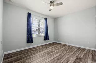 8095 NW Greenbank Cir, Port Saint Lucie, FL 34987 - Photo 20