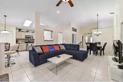 2241 Soundings Court, Greenacres, FL 33413 - Photo 4