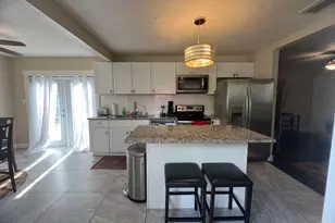 733 Green St, West Palm Beach, FL 33405 - Photo 2
