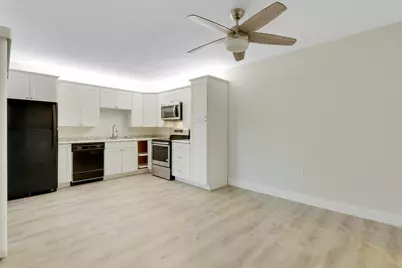 2316 23rd Lane, Palm Beach Gardens, FL 33418 - Photo 6