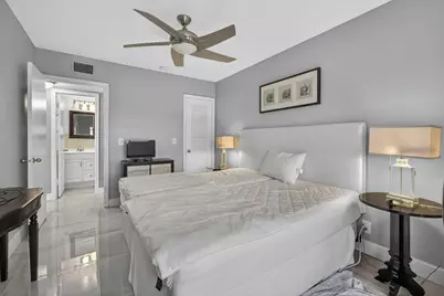 160 Easthampton, West Palm Beach, FL 33417 - Photo 12