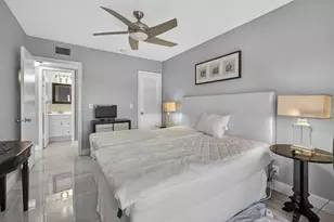 160 Easthampton G, West Palm Beach, FL 33417 - Photo 12