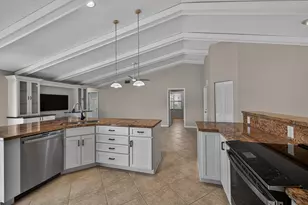 6266 NW 54th Dr, Coral Springs, FL 33067 - Photo 40