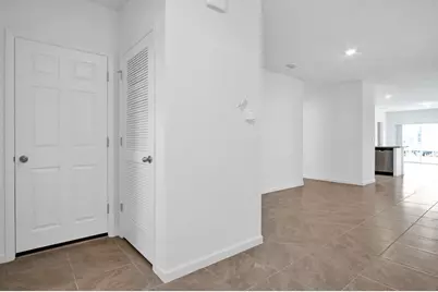 12341 SW Nettuno Way, Port Saint Lucie, FL 34987 - Photo 6