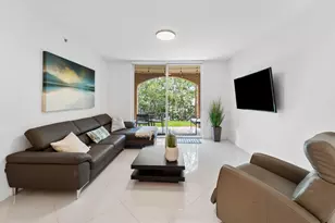 19999 E Country Club Dr, Aventura, FL 33180 - Photo 14
