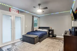 556 Cresta Cir, West Palm Beach, FL 33413 - Photo 56