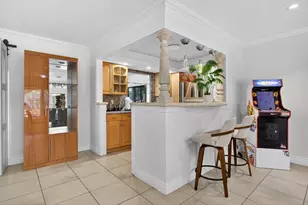 2101 NE 25th St, Wilton Manors, FL 33305 - Photo 16