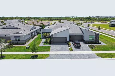 9866 SW Veronese Drive, Port Saint Lucie, FL 34987 - Photo 2