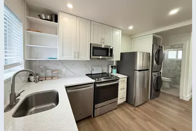 820 SE 14th Street #1-2, Fort Lauderdale, FL 33316 - Photo 8