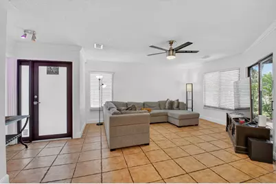 9667 Sunny Isle Circle, Boca Raton, FL 33428 - Photo 6