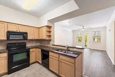 275 Murcia Drive #104, Jupiter, FL 33458 - Photo 4