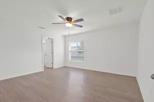 1043 Landsdowne Dr, Sebastian, FL 32958 - Photo 36