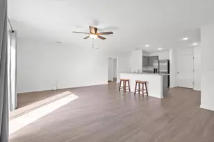 1043 Landsdowne Dr, Sebastian, FL 32958 - Photo 12