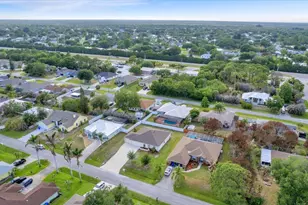 1043 Landsdowne Dr, Sebastian, FL 32958 - Photo 56
