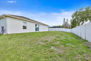 1043 Landsdowne Dr, Sebastian, FL 32958 - Photo 48