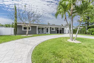 2770 NE 53rd St, Lighthouse Point, FL 33064 - Photo 2
