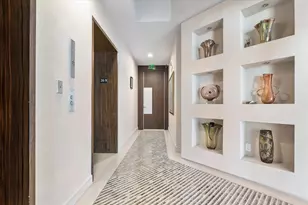 2711 S Ocean Dr, Hollywood, FL 33019 - Photo 16