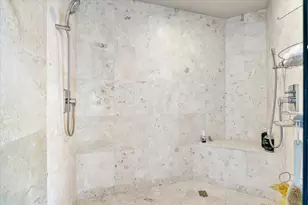 2711 S Ocean Dr, Hollywood, FL 33019 - Photo 46