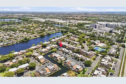 12300 NW 11th Court, Pembroke Pines, FL 33026 - Photo 44