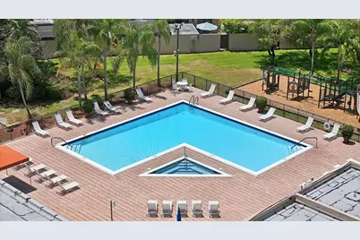 12300 NW 11th Court, Pembroke Pines, FL 33026 - Photo 36
