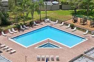 12300 NW 11th Ct, Pembroke Pines, FL 33026 - Photo 36