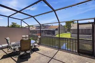12300 NW 11th Ct, Pembroke Pines, FL 33026 - Photo 30