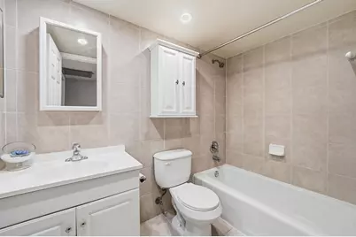 12300 NW 11th Court, Pembroke Pines, FL 33026 - Photo 24