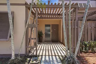 12300 NW 11th Ct, Pembroke Pines, FL 33026 - Photo 4