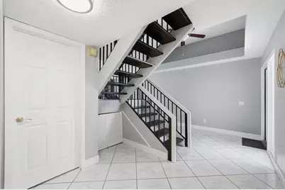 12300 NW 11th Court, Pembroke Pines, FL 33026 - Photo 20