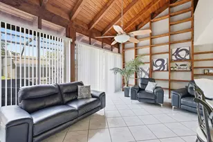 12300 NW 11th Ct, Pembroke Pines, FL 33026 - Photo 10