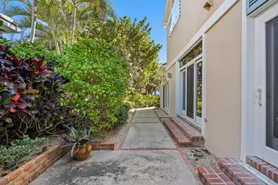 210 N Camelia Court, Vero Beach, FL 32963 - Photo 16