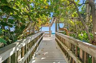 210 N Camelia Ct, Vero Beach, FL 32963 - Photo 12