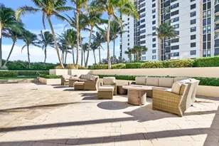 5380 N Ocean Dr, Singer Island, FL 33404 - Photo 4
