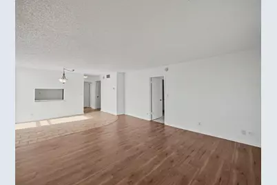 4800 Bayview Drive #606, Fort Lauderdale, FL 33308 - Photo 4