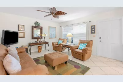 100 SE 6th Avenue #304, Pompano Beach, FL 33060 - Photo 1