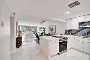 545 Oaks Ln, Pompano Beach, FL 33069 - Photo 22