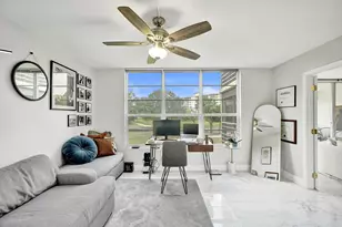 545 Oaks Ln, Pompano Beach, FL 33069 - Photo 48