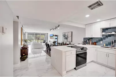 545 Oaks Lane #204, Pompano Beach, FL 33069 - Photo 22