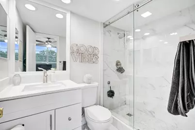545 Oaks Lane #204, Pompano Beach, FL 33069 - Photo 52