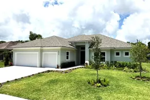 6635 49th Ct, Vero Beach, FL 32967 - Photo 2