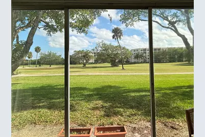 3700 Oaks Clubhouse Drive #103, Pompano Beach, FL 33069 - Photo 54