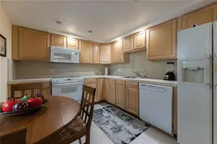 3700 Oaks Clubhouse Dr, Pompano Beach, FL 33069 - Photo 60