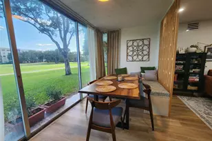 3700 Oaks Clubhouse Dr, Pompano Beach, FL 33069 - Photo 22