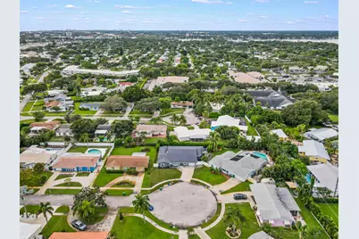 68 Azalea Circle, Jupiter, FL 33469 - Photo 6