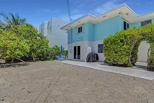 309 Jasmine St, Duck Key, FL 33050 - Photo 10