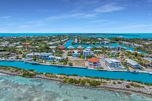 309 Jasmine St, Duck Key, FL 33050 - Photo 8