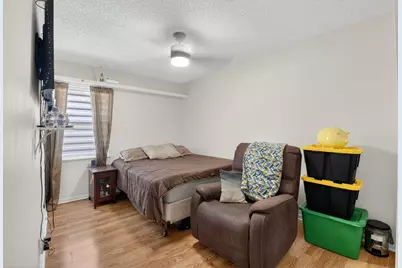 22859 N Sandalfoot Boulevard, Boca Raton, FL 33428 - Photo 16