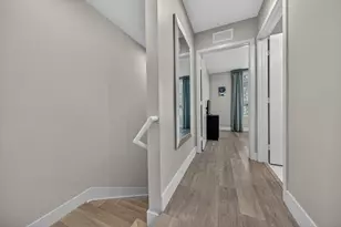 2535 NE 193rd St, Miami, FL 33180 - Photo 24