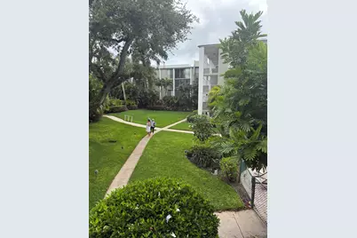 501 SW 11th #211, Boca Raton, FL 33432 - Photo 2