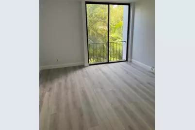 501 SW 11th #211, Boca Raton, FL 33432 - Photo 4